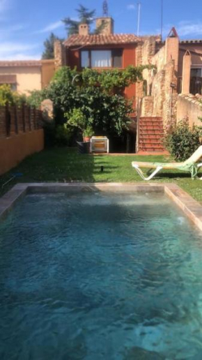 Casa con piscina en Vulpellac, Baix Empordà